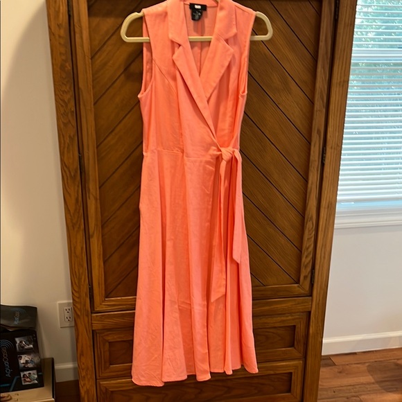 DKNY size 6 Sleeveless Coral Wrap Dress - Picture 2 of 5